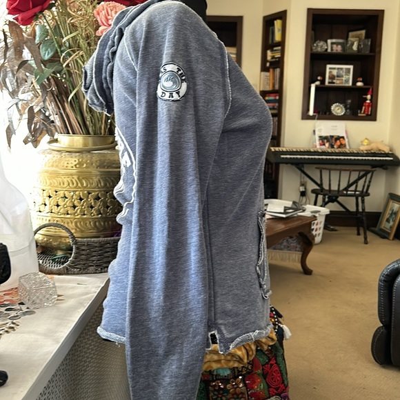 Seas The Day two piece shorts set - Picture 4 of 7